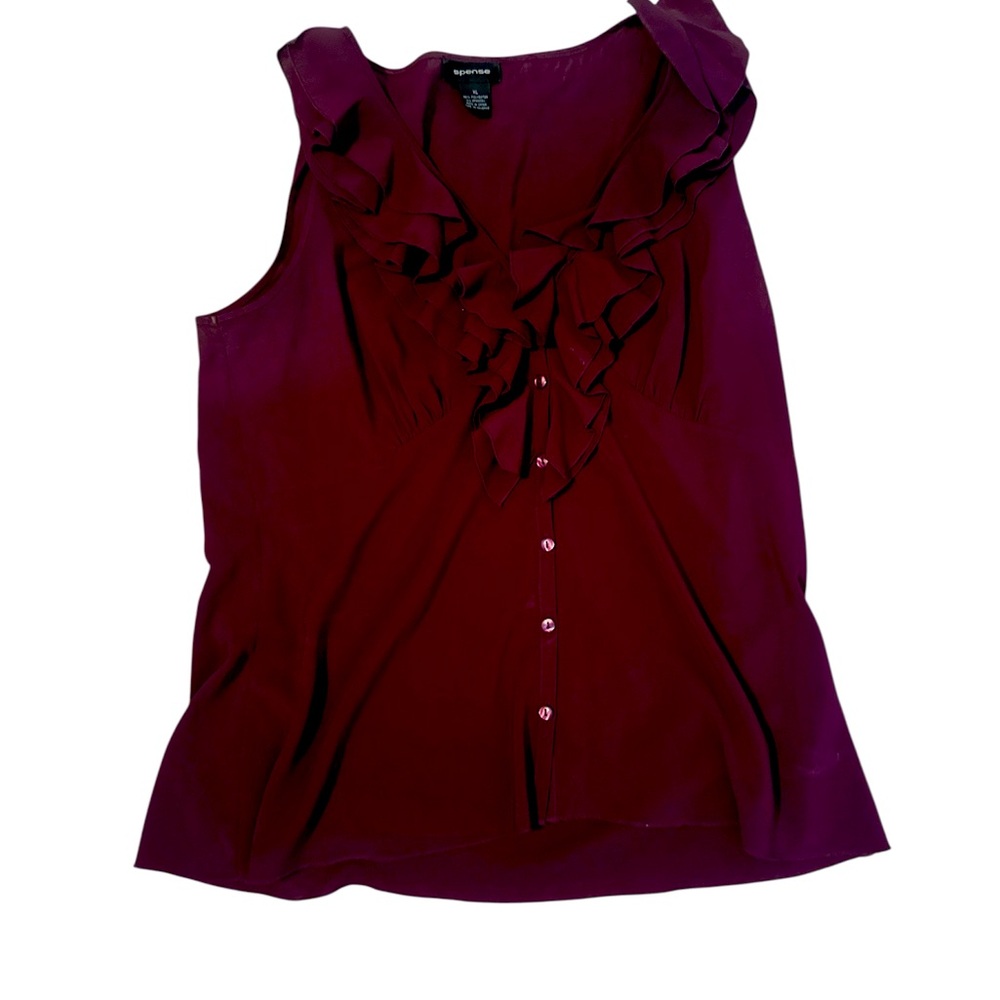Sleeveless blouse